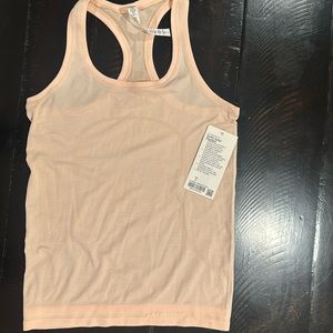 Brand new Lululemon Swiftly Speed Raceback